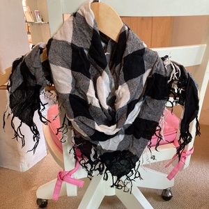 Forever 21 Plaid Fringe Scarf